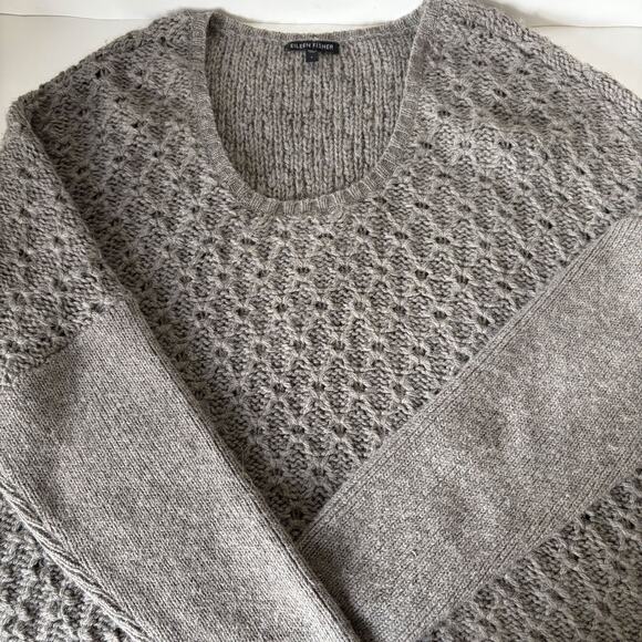 EILEEN FISHER 100% Baby Alpaca Soft Scoop Neckline Sweater in Gray Size L - Picture 7 of 13